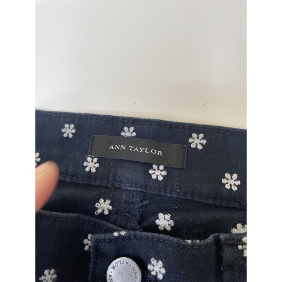 Ann Taylor Skinny Ankle Jeans 4 27x27 Navy Snowflake Print Modern Fit Stretch - Picture 5 of 9